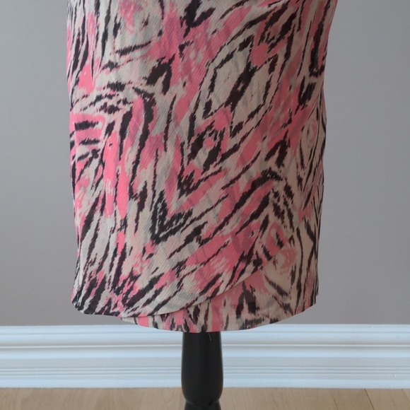 NWT Multicoloured Design Skirt - Picture 2 of 8